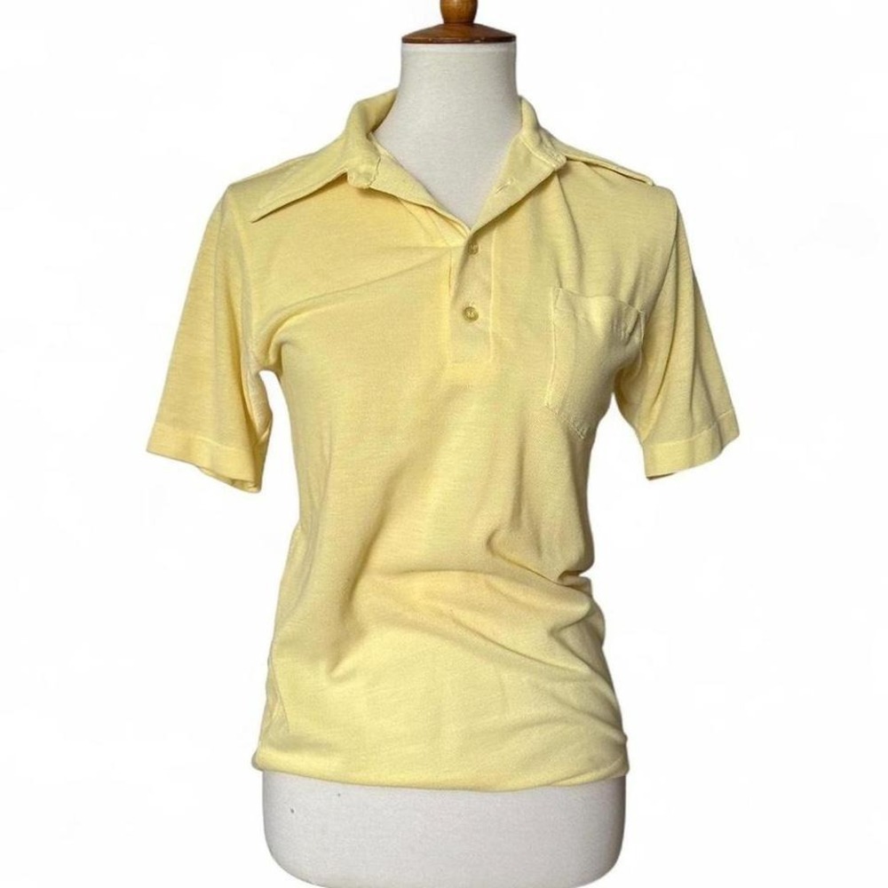 Vintage butter yellow polo shirt by Amcrest